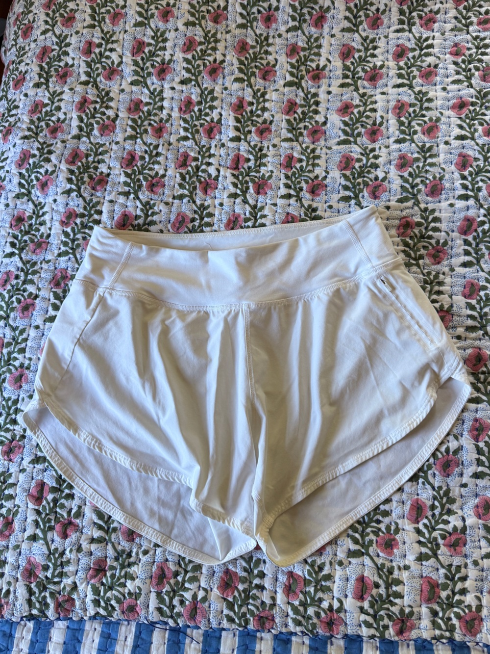Outdoor Voices 4” Hudson Shorts